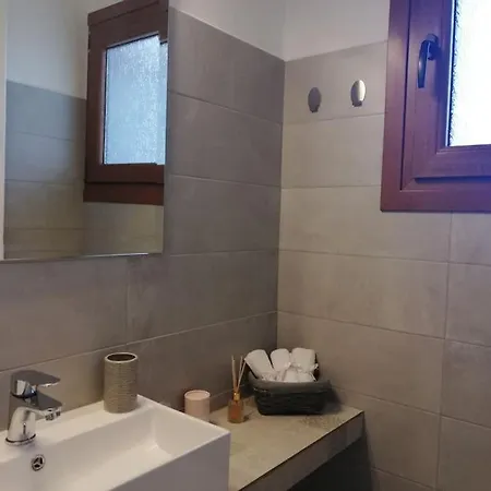 Διαμέρισμα Σπίτι στην ακροθαλασσιά Casa al mare 4*